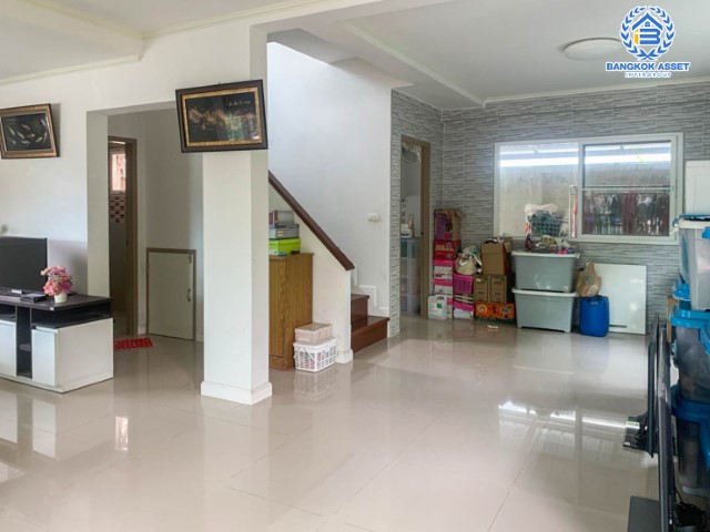 บ้านเดี่ยวมือสองสมุทรสาคร ม.ศุภาลัยวิลล์ วงแหวน-พระราม2 เนื้อที่มากถึง 52 ตร.ว. ฟังก์ชัน 3 ห้องนอน 2 ห้องน้ำ 1 ที่จอดรถ แถมฟรี! 3 เครื่องปรับอากาศ บ้านดี พร้อมอยู่ บนทำเลแห่งการเดินทางเข้าเมืองง่าย ออกต่างจังหวัดก็สบาย ราคาถูก!...